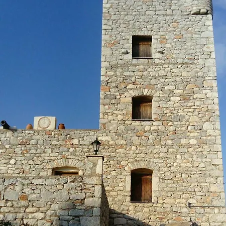 Charouda Stone Tower דירה Pírgos Dhiroú