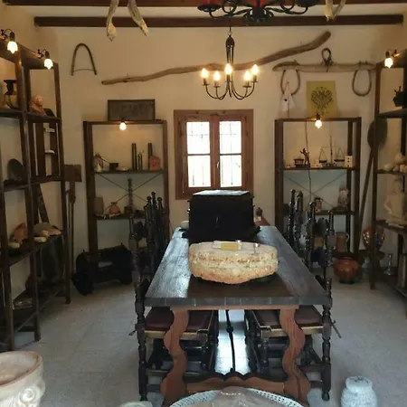 Apartamento Charouda Stone Tower *