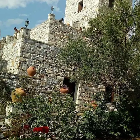 Διαμέρισμα Charouda Stone Tower